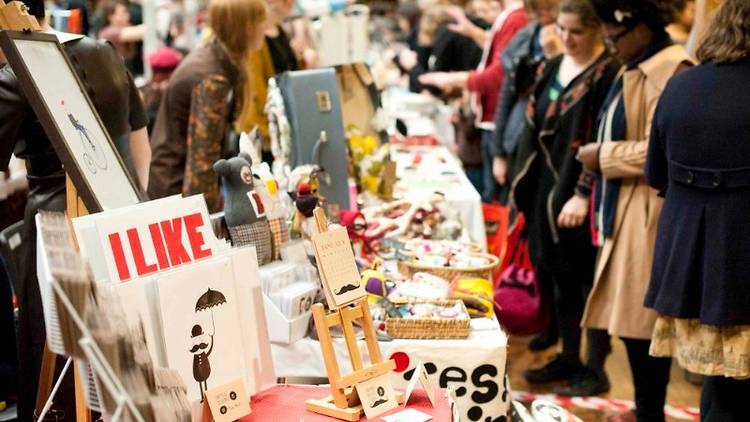 For the perfect London Sunday, check out BUST's Christmas Craftacular. timeout.com/london/things-…