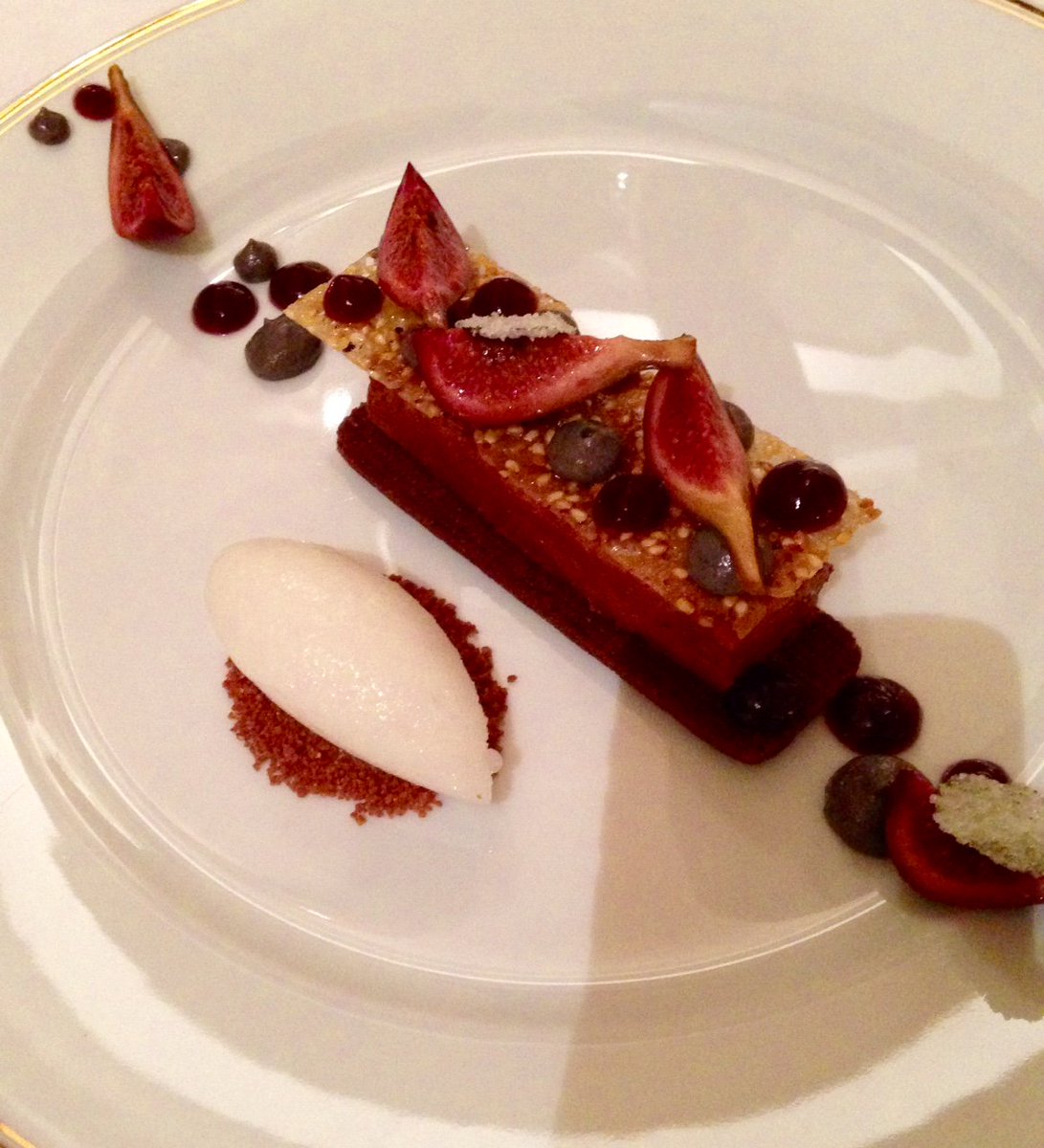 Belles couleurs d'automne et produits d'excellence dans les assiettes de Stéphane Carrade, au Skiff Club (Hôtel Ha(a)ïtza, à Pyla-sur-Mer).