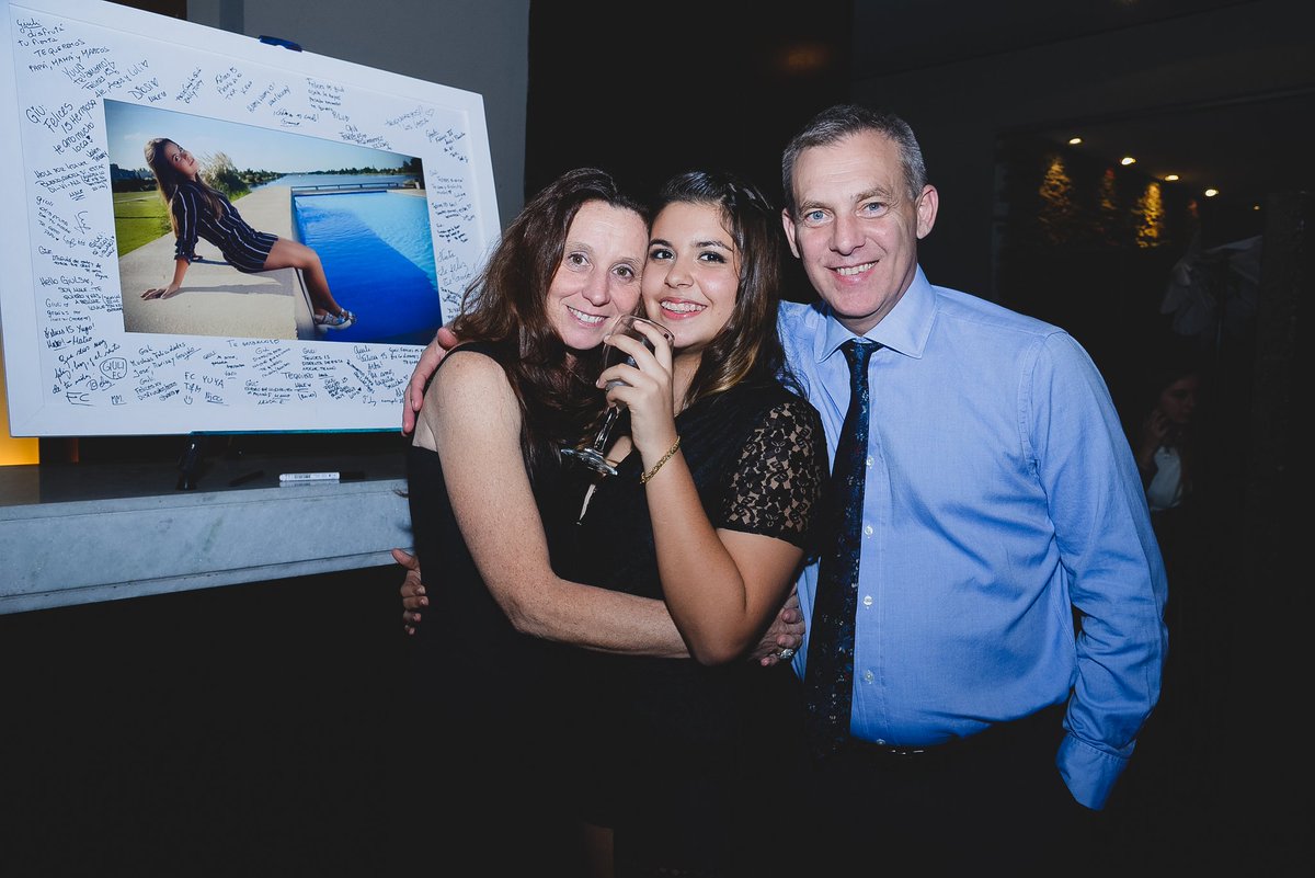 Giulimacca2016's tweet image. Felizzz cumplee Dieguiiis🎆🎇🎈Terminala de la mejor manera Tqq❣ @desobol