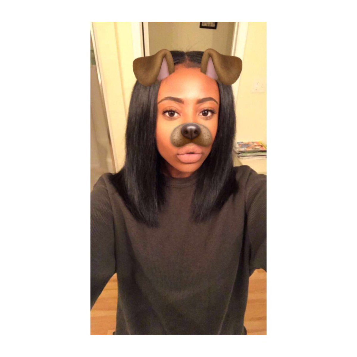 Syderella__'s tweet photo. Basic . https://t.co/hLwMDNm6wB
