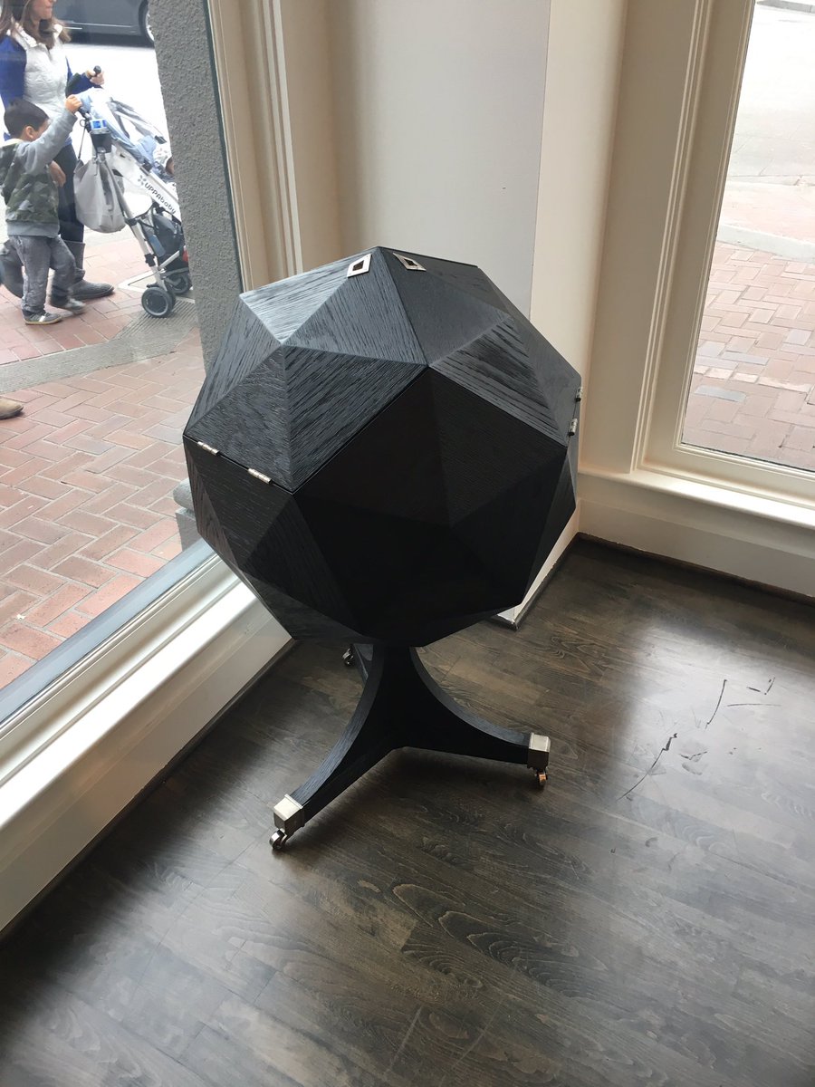 rowrowvr tweet picture
