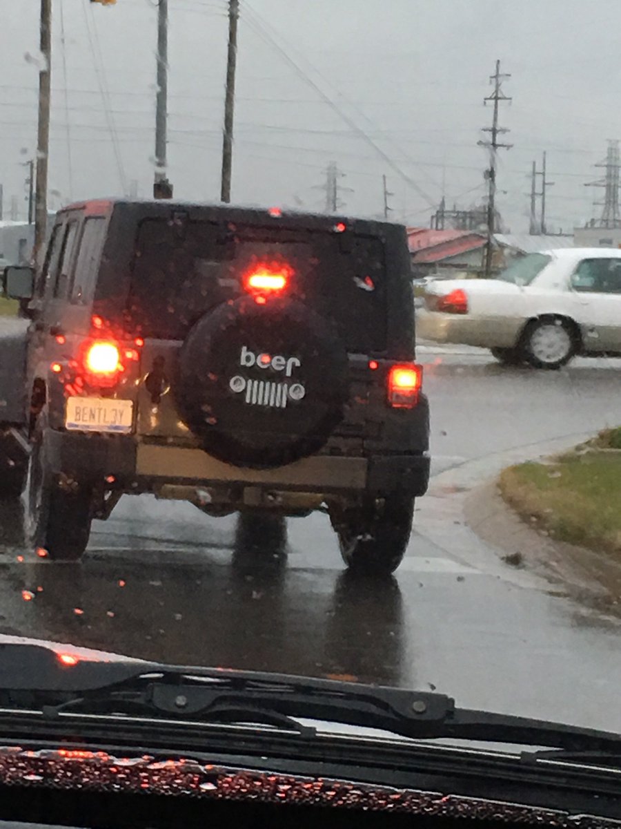 Never noticed before #jeepupsidedown #thesimplethings