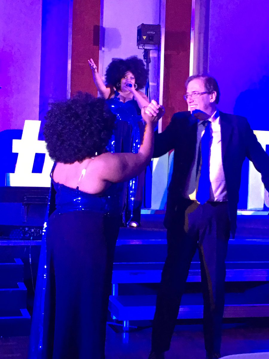 NazrienKader's tweet photo. A fitting end to a beautiful evening @DeloitteSA #AfricaTax @DeloitteAfrica https://t.co/zN3mvXguiu