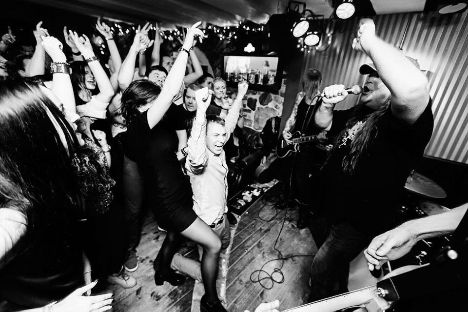 AcdcProject's tweet image. ac/dc show live gig