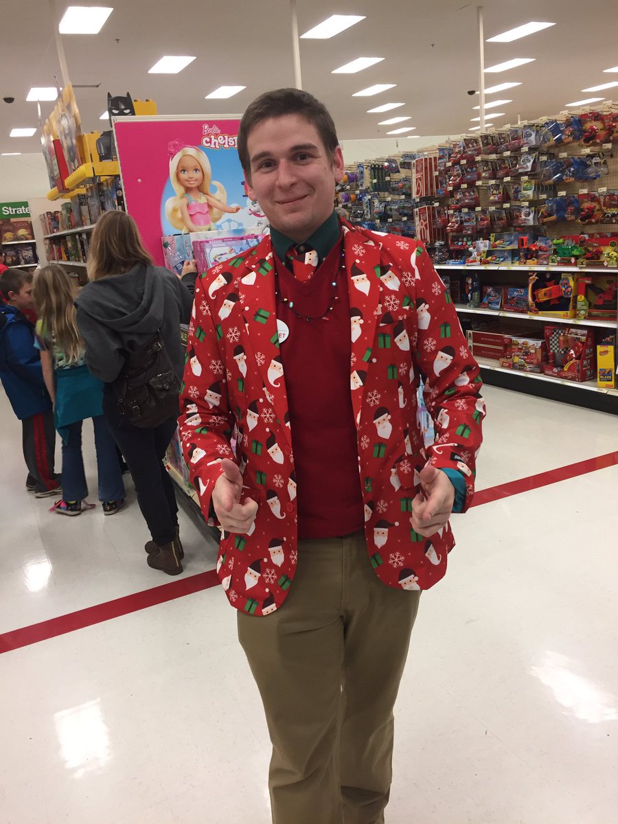 salamlazkani's tweet image. @A_Leigh_ Kenny and #1878 team killing sales and having fun doing it!! #CoolJacket @angieh717 @alinantarget @organizeddchaos