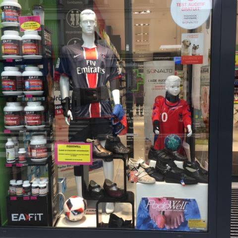 Nouveau Sponsor pour le SOR Handball ! Nous sommes heureux de compter la Pharmacie Benichou , 26 rue du Général Galliéni <a href="/Rosny_sous_Bois/">Rosny-sous-Bois</a>