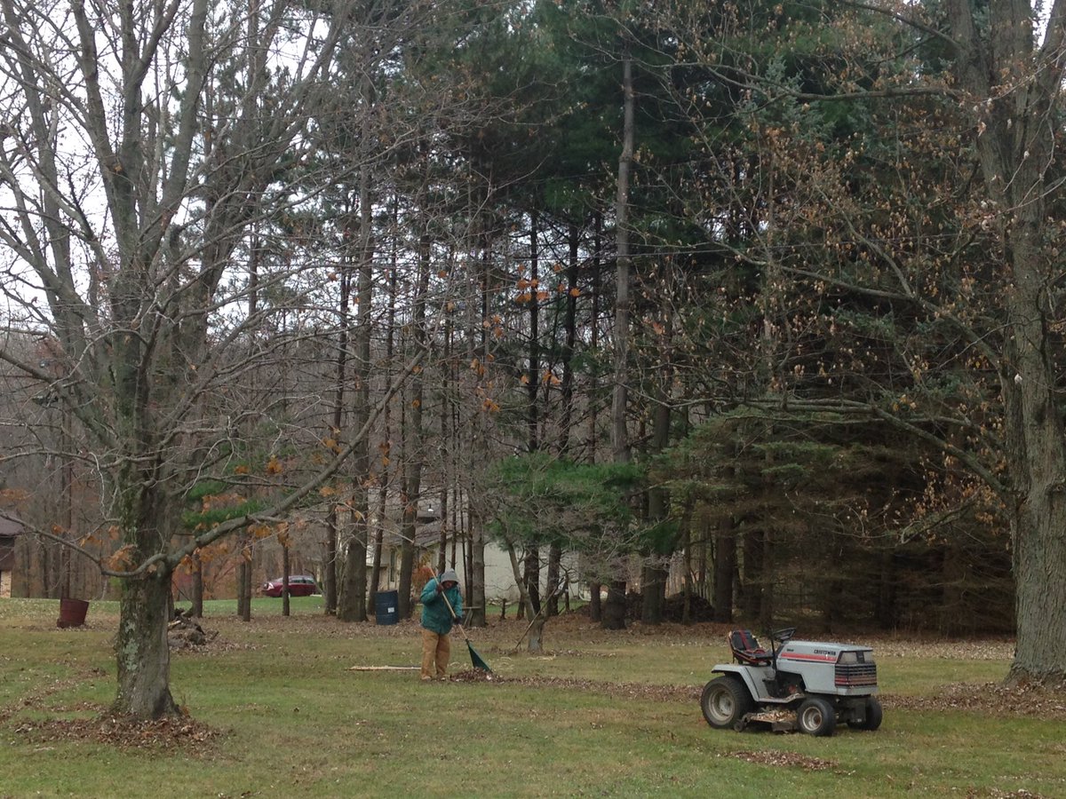 slembuckeye's tweet image. #optoutside #optoutside2016 @REI #helpdad #operationleaves #wondertwinpowersactivate @40North83West