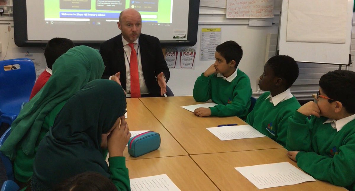 liambyrnemp's tweet photo. Thx so much to Mr Bhatti + amazing team at Shaw Hill School for hosting this week's #SchoolgateSurgery! &amp; Honoured to meet school council! https://t.co/LjfGn7dJIK