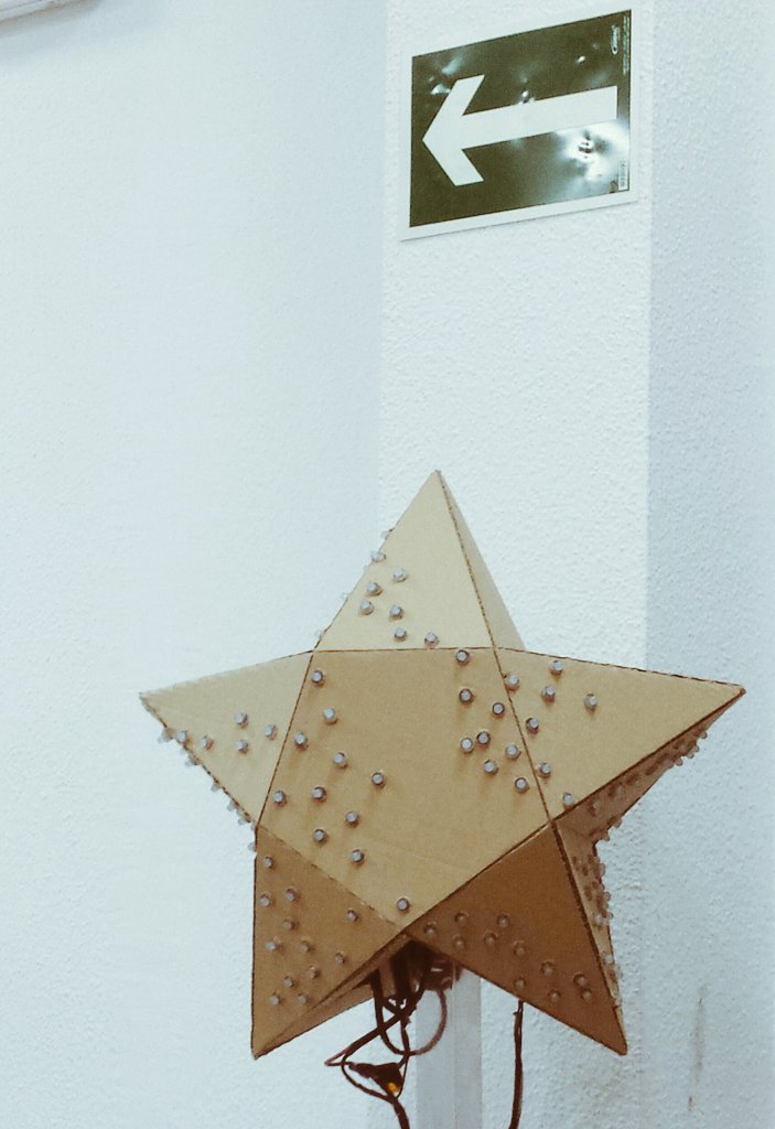 CiclaLab's tweet photo. En @CiclaLab ya tenemos una estrella que nos guíe y la vamos a encender a pedales! #NavidadApedales #makerlovers @Moratacleta @iacocoba https://t.co/k6mpPW8BsU