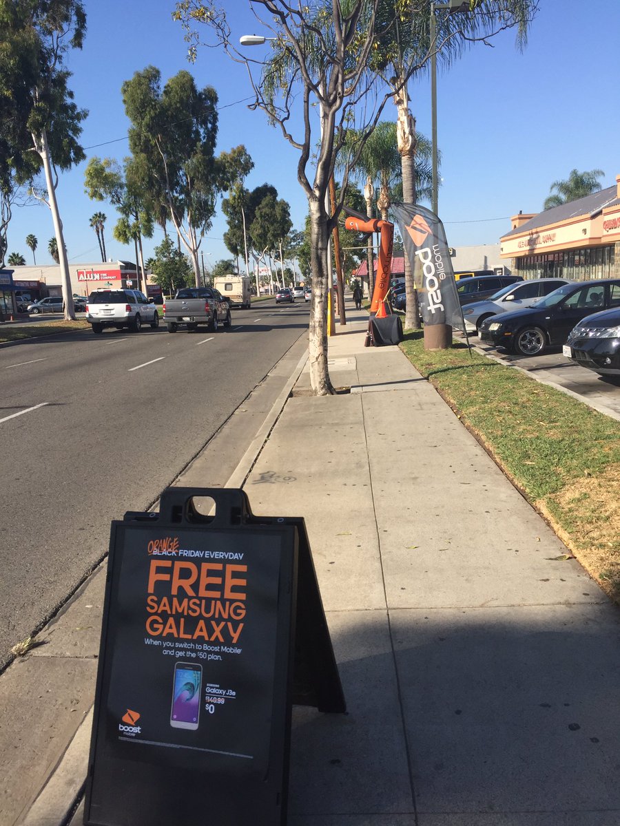 AOry_spg's tweet photo. Pago ready for a busy Black Friday #whereyouatweekend @Alicia_SPG @prailpcs https://t.co/YvScghAAp3