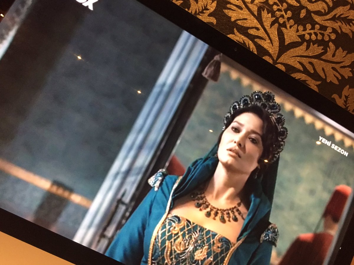 anoktanet's tweet photo. #MuhteşemYüzyılKösem sahne Harikaaaaa @nrglyslcy @MetinAkdulger @MyyKosem @FOXTurkiye 😍💯💯💯 https://t.co/NkJ0hVwgQZ