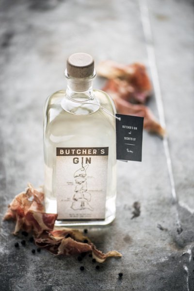 The <a href="/ThompsonSpirit/">Kerrie Thompson Spirit Airline Manager</a> gin isn't alone in using something meatier in it's botanicals, Butchers Gin from <a href="/DeLaet_VanHaver/">De Laet & Van Haver</a> uses dry aged beef!