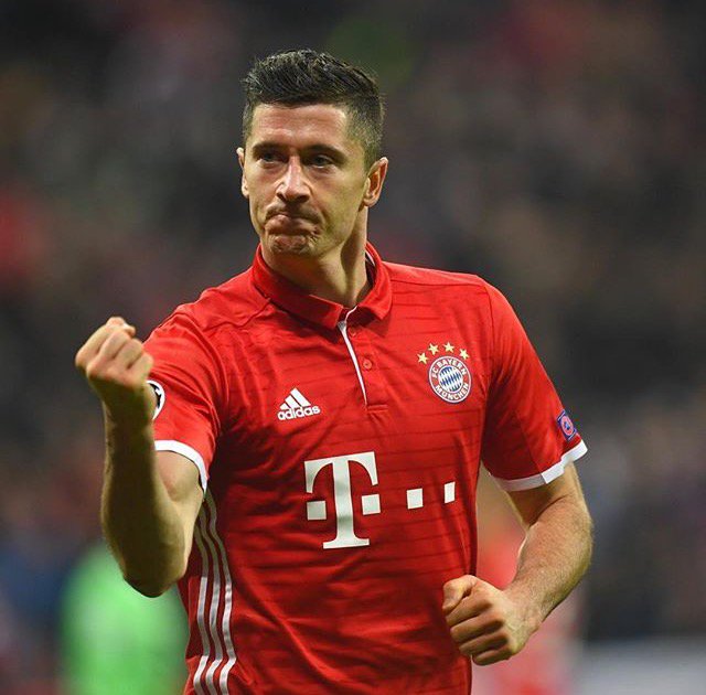 Footback15's tweet image. Robert Lewandowski 🇵🇱