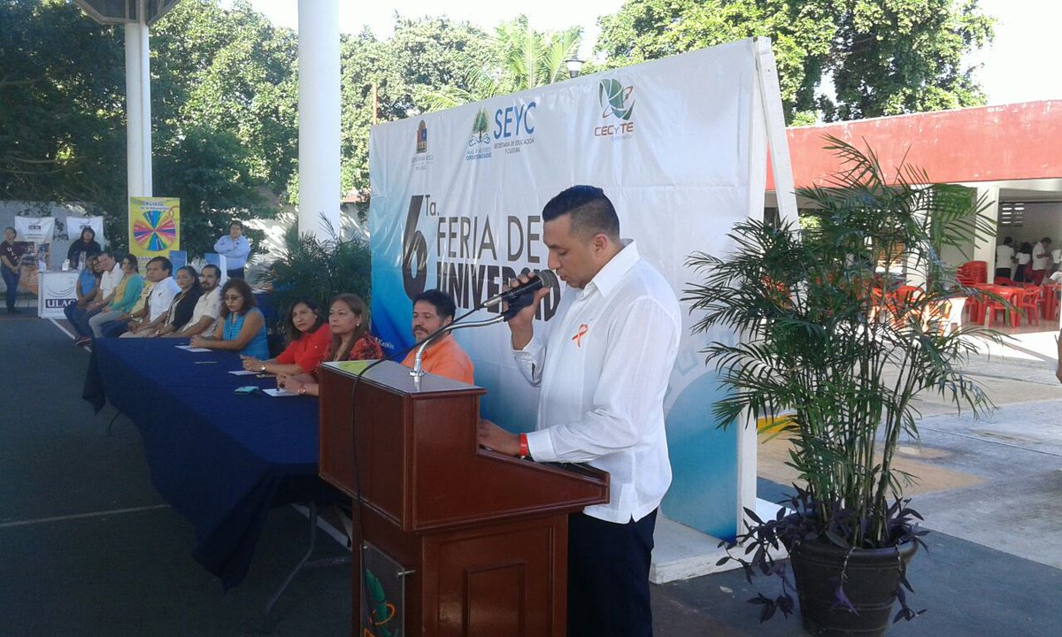 La <a href="/UPQROO/">UPQROO</a> participa en la 6ta. Feria de Universidades que se realiza en <a href="/CecyteUno/">CECyTE Plantel Cancún 1</a> dando a conocer nuestra oferta educativa.