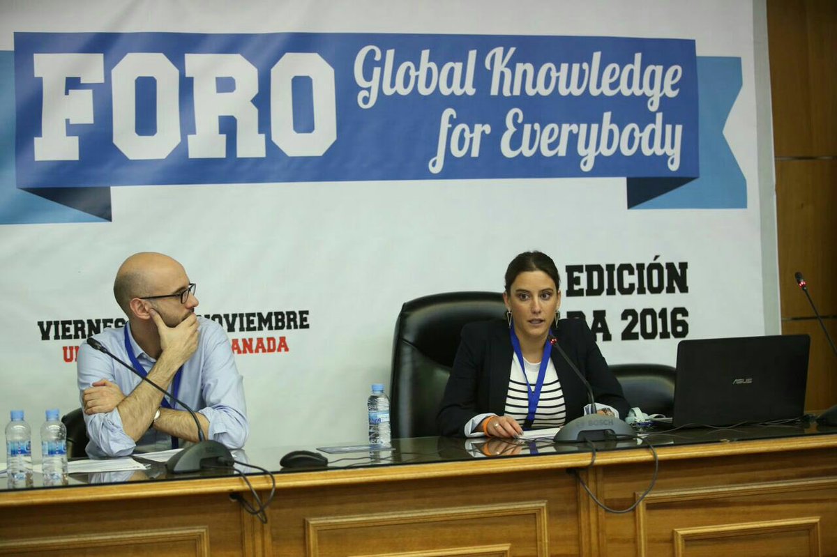 CsCongreso's tweet photo. 👉 Nuestra diputada @Vickisalmeron participa en Granada en el Foro #GlobalKnowledgeUGR, foro de motivación para los estudiantes de @CanalUGR https://t.co/Cp6F7RIHCv