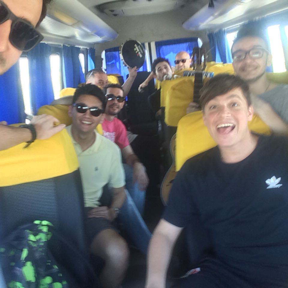 Tranka_Style's tweet photo. Y la banda parte rumboooo a #Sanluis #GiraStyle !!!! Viernes y Sábado !!!! Allá vamosssss #TrankaStyle 👏👏🎷🎻🎸🎶🎵🎼🎙💣 https://t.co/QkazaDMz5L