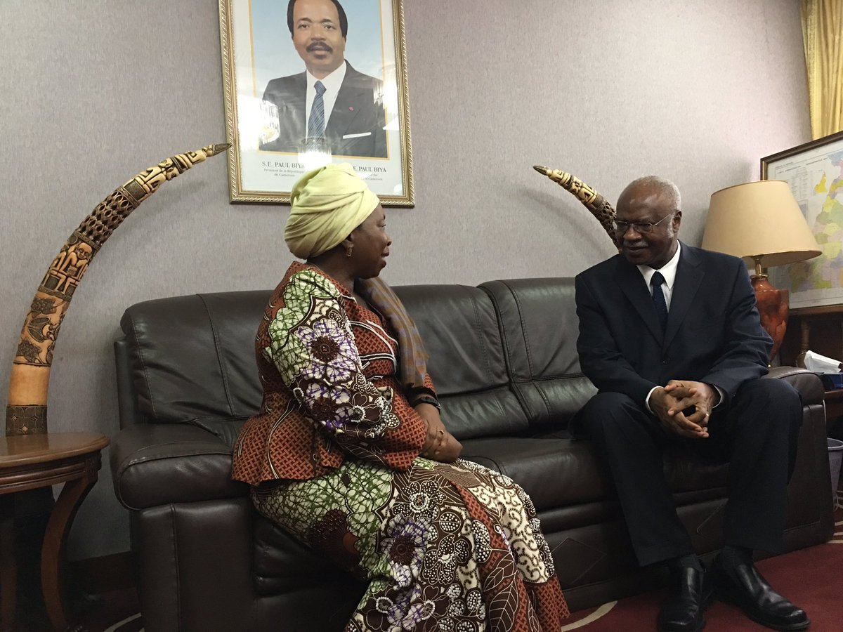 DlaminiZuma's tweet image. Joined #Cameroon's PM Philémon Yang to praise the Indomitable Lionesses for their spectacular performance at #AWCON2016 @FecafootOfficie