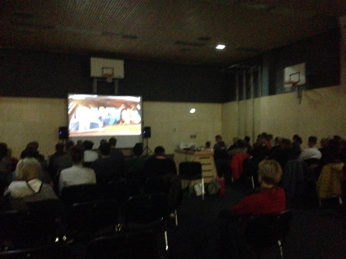 AnitaFichtinger's tweet image. Los geht es Public Viewing in Gumpoldskirchen #dgcc16