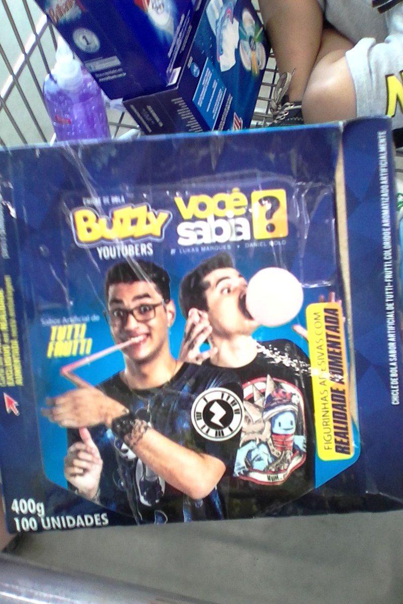 chrslips's tweet photo. Se tem uma coisa que eu gosto é de chiclete e se tem uma coisa que eu gosto mais ainda é de chiclete dos meus YouTubers FAVS 🌟 🎥 https://t.co/CZJNfZqI2E