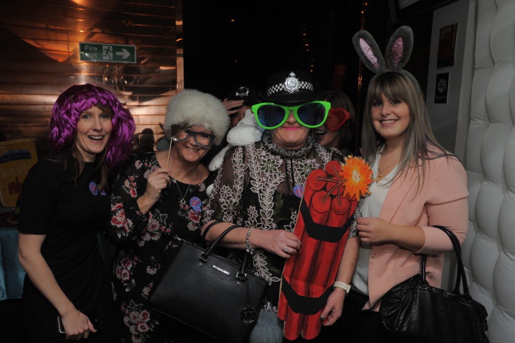 scotterwardlchs's tweet photo. Looking great girls!!! @boroshaz @NegusJennie @mccarthy_ph @ULHT_News Ready for the photo booth #FabAwards16  at @TheO2Venues yday https://t.co/KE9QpI9Ros
