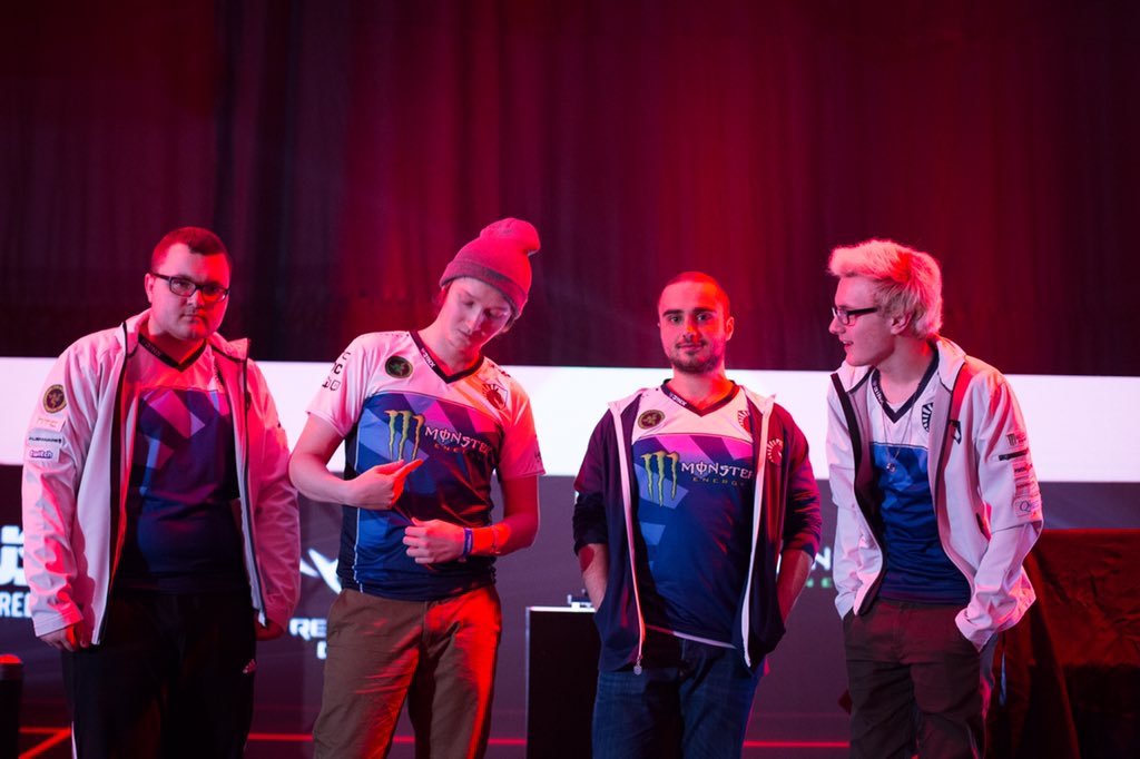 MonsterGaming's tweet photo. With a win over @theAllianceGG, @TeamLiquid advances to the Grand Finals. #DH16 #TLWIN https://t.co/VrWFEJt3S8