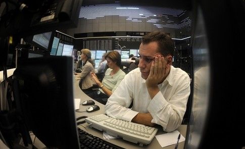 wef's tweet image. Why it&apos;s so hard to overcome bias in decision-making, according to a psychology professor wef.ch/2gubdXv