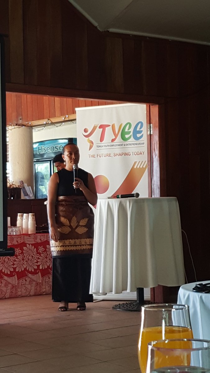 FredericaTuita's tweet photo. A few pics from yesterday's official launch &amp; 2nd Anniversary of @tyee_tonga 😊 #Tonga #employability #TonganYouth https://t.co/PuRehO0wbr