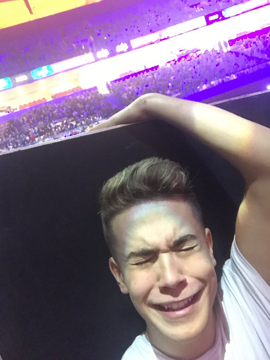 LuisMariz's tweet photo. Já tô aqui!!! Acompanhem tudo no snap!!! #PurposeTourLisbon https://t.co/1nPJf1hmOm