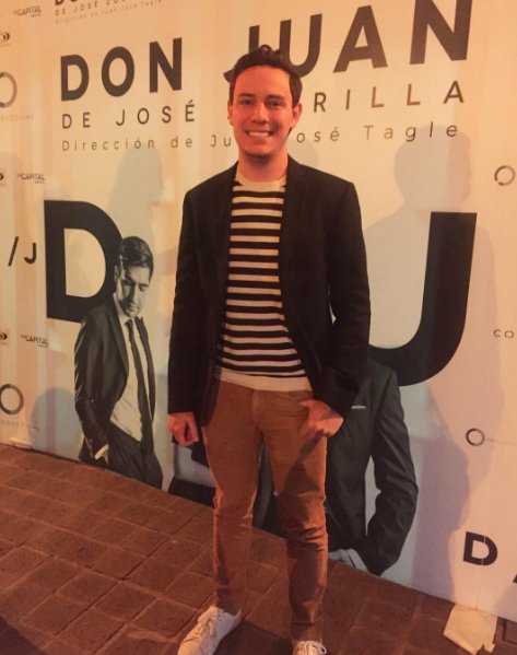 MMAgency_'s tweet photo. Nuestro #Actor @SantSt en la presentación de la obra #DonJuanMx la noche de ayer. #TalentoMM #RedCarpet #Mexico https://t.co/M57VEWJfAF