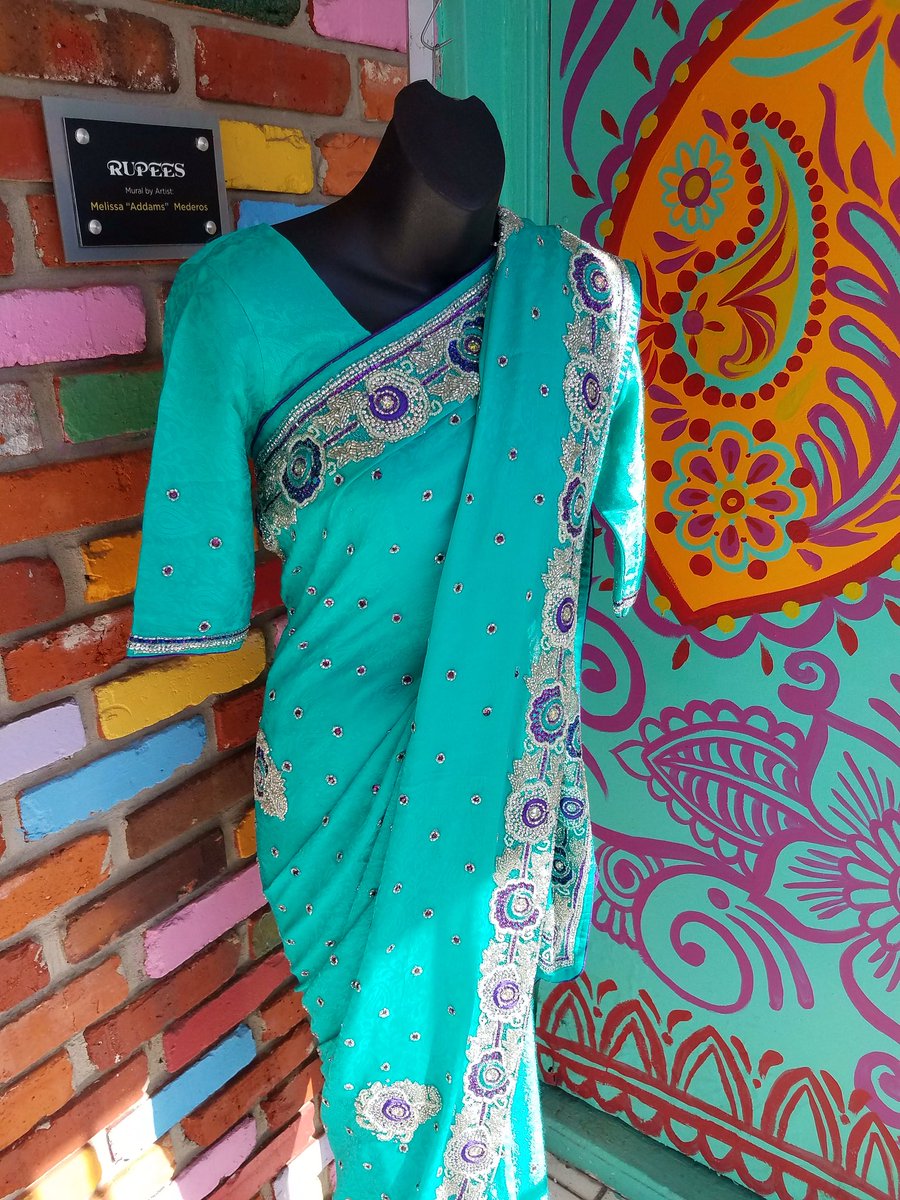 rupees_inc's tweet photo. #SareeSwag #ShopSmall #Henna #HennaWall #RupeesWall #WynwoodWalls #Miami #Wynwood #FreeParking #Weddings #Birthdays #Galas #Proms #Quinces https://t.co/uqq0LMhQ2J