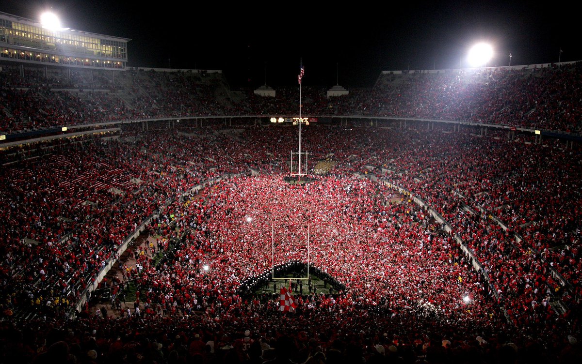 darrenrovell's tweet photo. Less than 40 minutes after #1 Ohio St beat #2 Michigan 42-39 in 2006, the Ohio Lottery pick 4 numbers were 4-2-3-9. Winners won $2.2M https://t.co/agt0AvBgv3