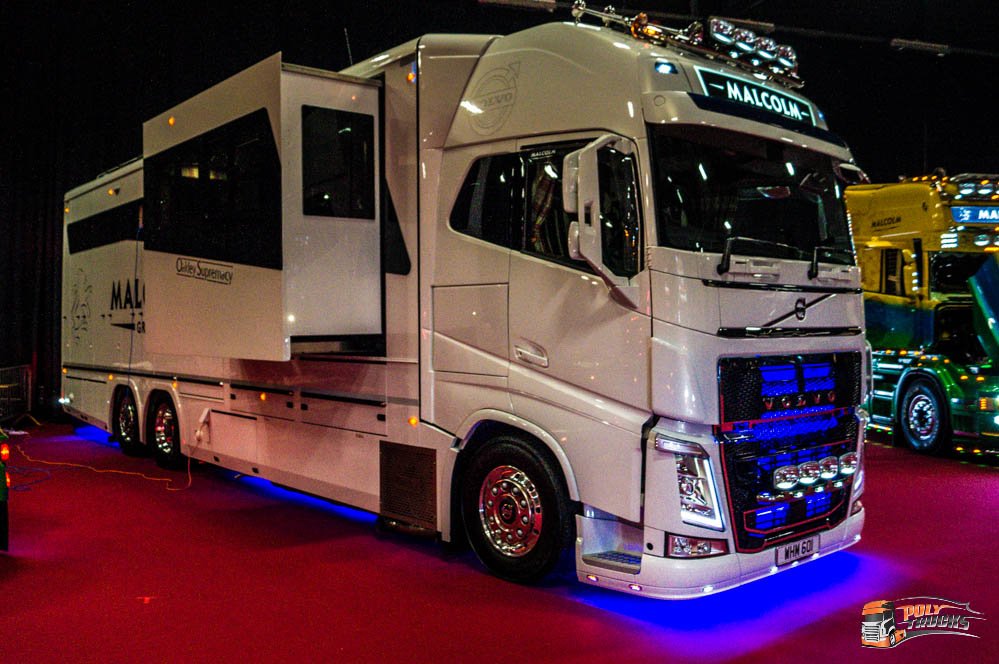Polytrucks's tweet photo. #CineyTruckShow2016 #Polytrucks https://t.co/7MJ1oK0CNH
