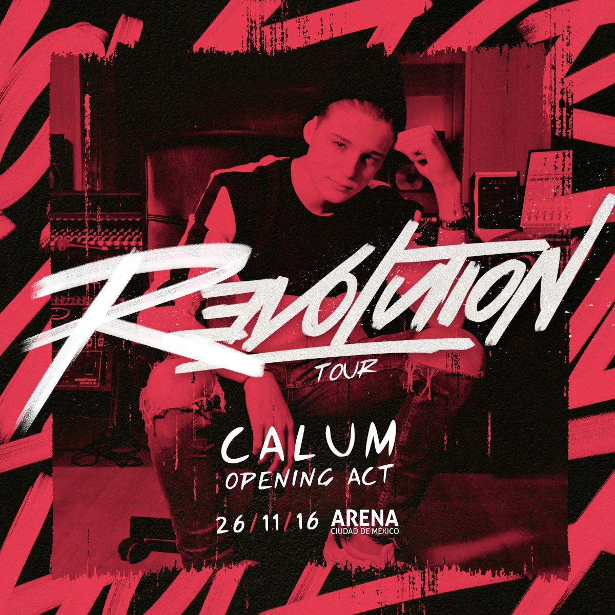 CD9's tweet photo. #REVOLUTIONTOUR Opening act: @CalumHeaslip1 26/11 https://t.co/a97udEmMtE
