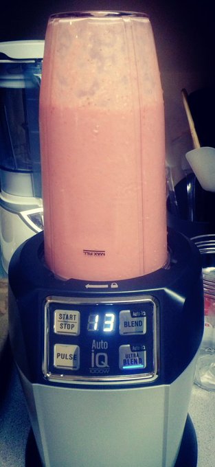 I'm pretty impressed with this blender I got. So much better than my old ninja! Just made my first smoothie<a href="/tag/oldfamilypics"class="tags"><span>#oldfamilypics</span></a>