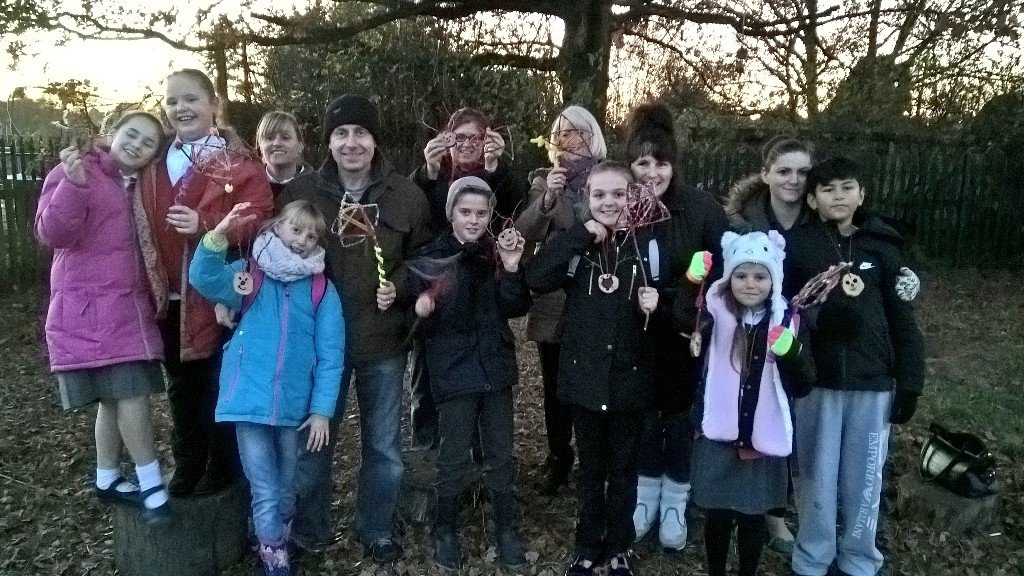 forestunitysch's tweet photo. Fantastic time with pupils and parents at castle Bromwich junior school bushcraft club.#Forest Schools https://t.co/7stq70o84e
