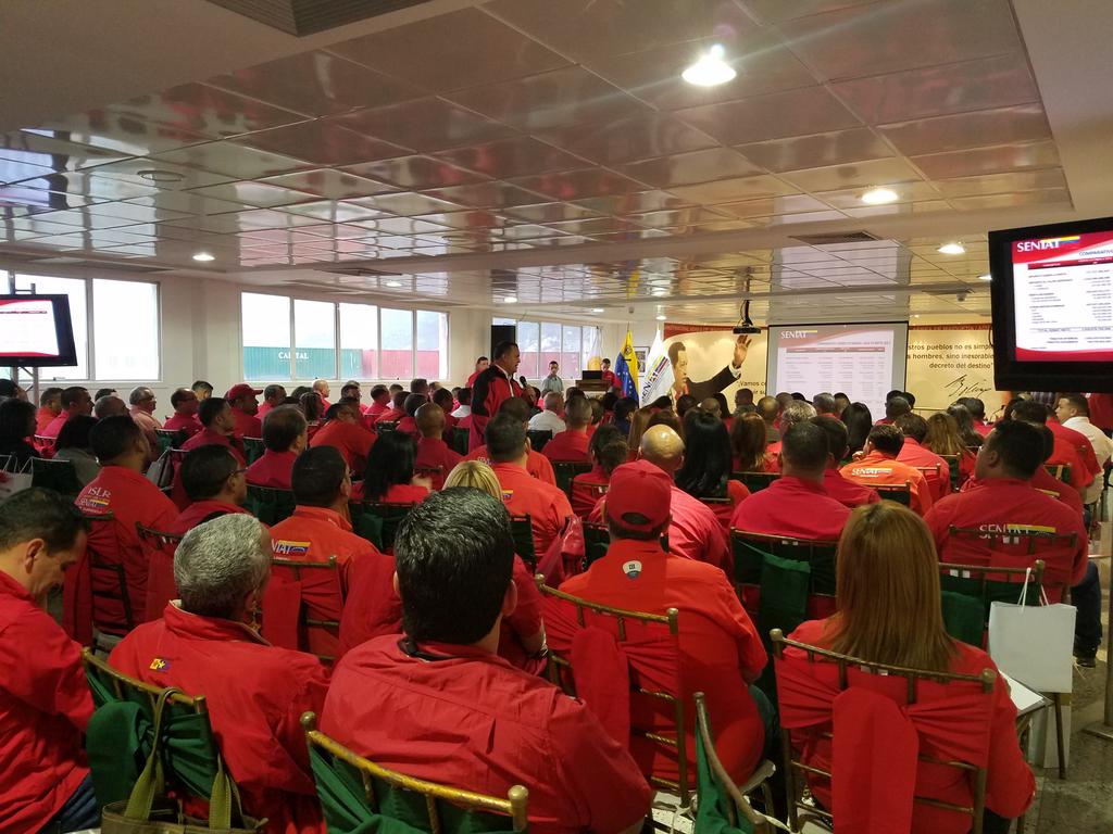 jdavidcabello's tweet photo. Hacemos un llamado a la fuerza trabajadora del SENIAT al compromiso que tenemos con el pueblo y la Patria,por ello trabajaremos sin descanso https://t.co/QccRMODOxC