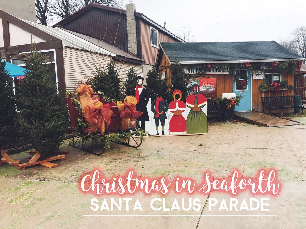 It's Santa Claus Parade time!  7pm tonight, Main Street Seaforth - see you all there! 🎅🏽🌲❄️