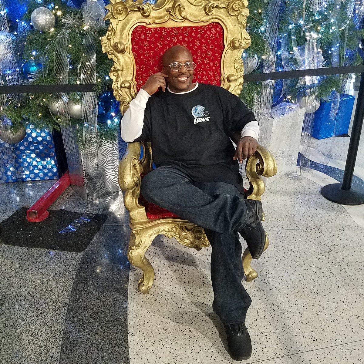 Im the lion king lol #golions