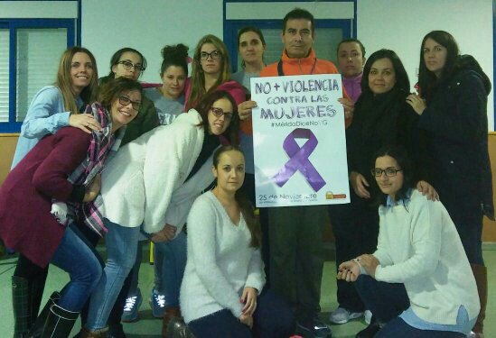 Comparsalajotra's tweet photo. La' J' otra' tambien dice No + Violencia de Genero!!!!
#MeridaDiceNoVG #DiaInternacionalContraLaViolenciadeGenero 
@aragoli  @aytomerida https://t.co/10rY2EB7rb