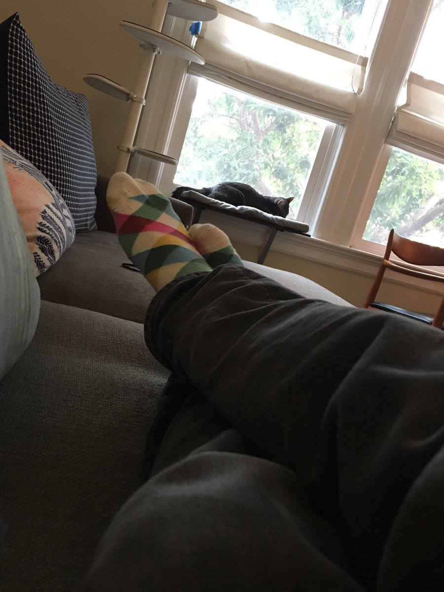 brianleroux's tweet photo. holiday hacking on the couch is the best 🦃💕 https://t.co/9B9Wex8Q7g