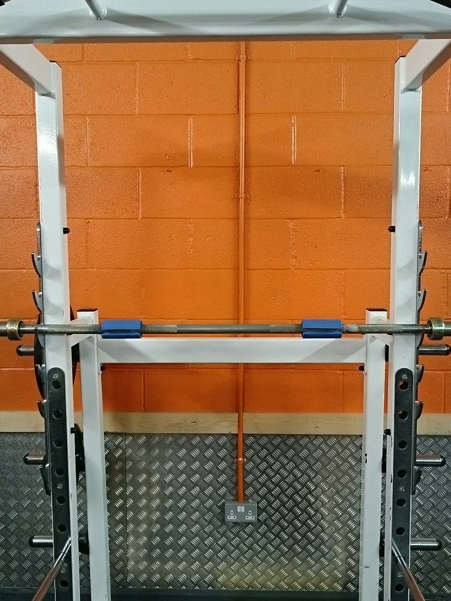 pullinpt's tweet image. Try adding @FATGRIPZ to your strict barbell shoulder press to recruit more forearm fibres