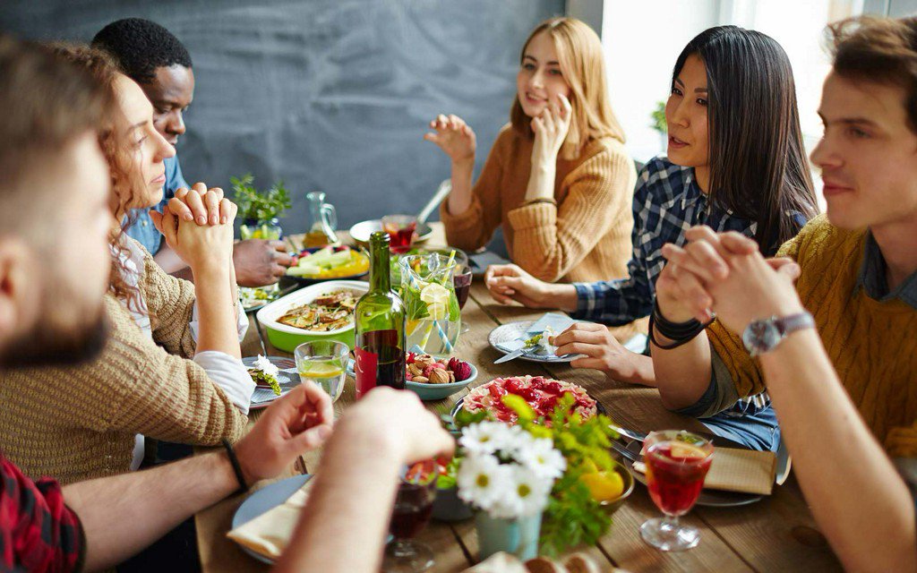 TravelLeisure's tweet photo. The 19 people who show up to friendsgiving https://t.co/2KNPBh276X https://t.co/YMXlduQCeB
