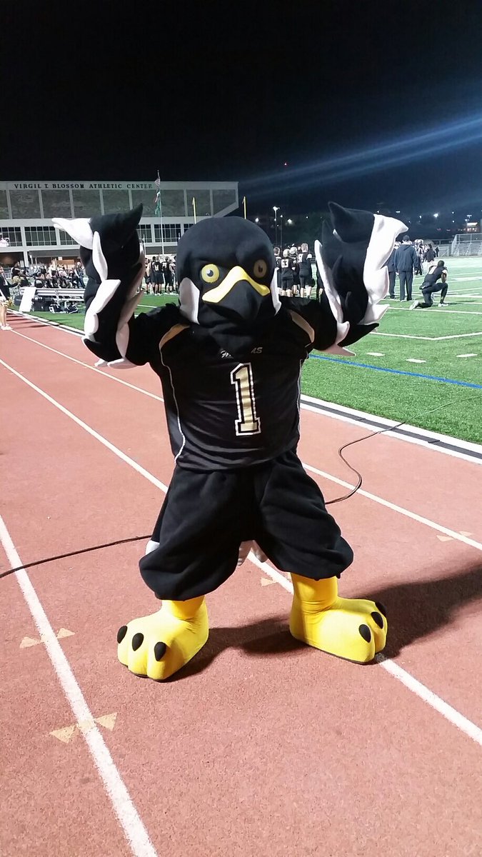 FHSABC_TX's tweet photo. Winn.         0
Foster.       55

1:00 left in 4th quarter
#FalconRoadToState2016 https://t.co/RIrvOwOx1f