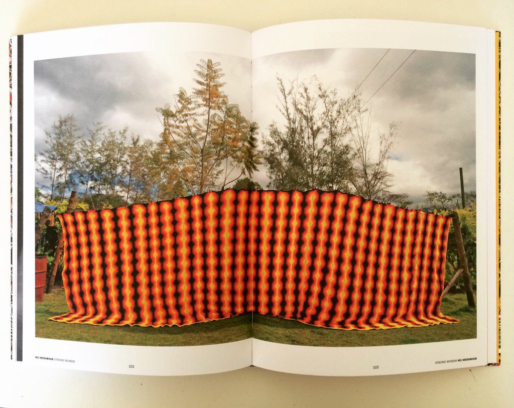 HelloHappyTalk's tweet image. The Kalibobo bilum weaving commissioned in 2011 by Florence Jaukae-Kamel &amp;amp; GorokaBilum Weavers #no1neighbour @qagoma