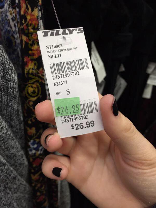 yisucrist's tweet photo. con estas inkreibles ofertas no ai kien se resista a comprar en el black friday xddd https://t.co/qI7NKhYxDk