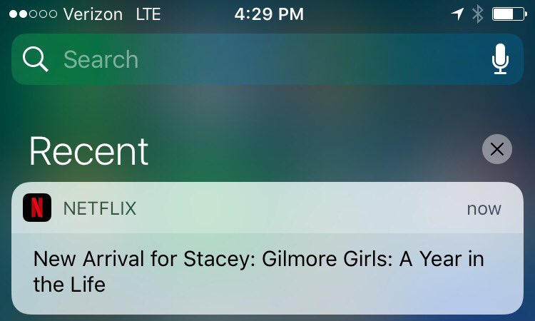 StaceyStreetman's tweet photo. Love this @netflix alert I just got!! 😊 #gilmoregirls #BingeFriday https://t.co/GhfcGBgKL1