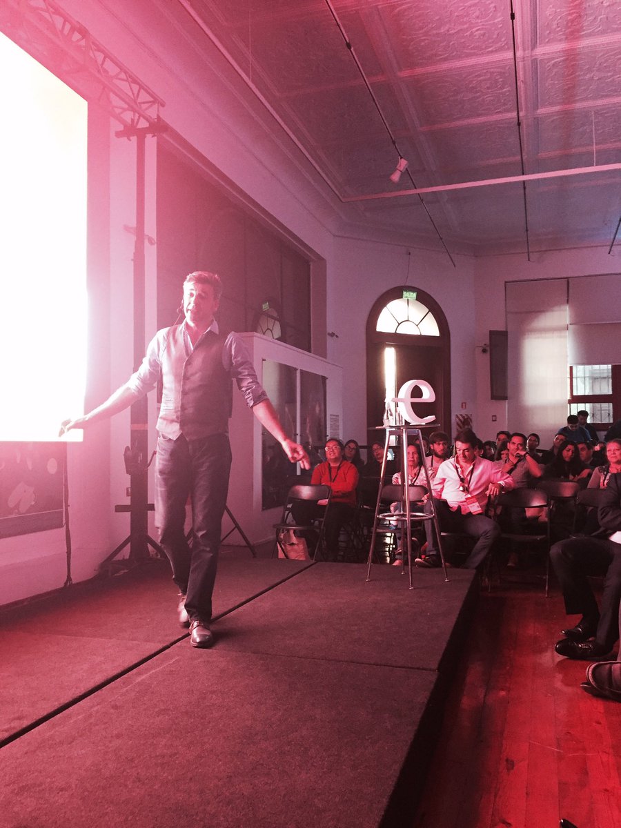 endeavorchile's tweet photo. [Ahora] @YannYvin inspirando a los emprendedores nortinos en #EEA2016 https://t.co/MBktFBusV0