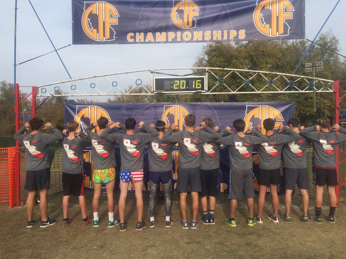 OaksChrstnLions's tweet photo. The Lions have arrived in Fresno for tomorrow's Cross Country State Championships! #GoLions🦁🐾 #LionsPride #HearUsRoar #Fresno? #Fresyes!🏃🏻 https://t.co/oJ0xfVWnEp