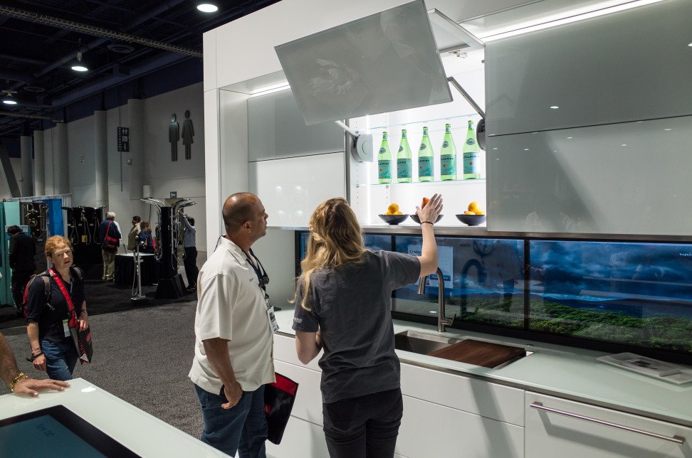 TecHomeEditors's tweet photo. https://t.co/ACa8kMpWa1 Researchers at @virginia_tech have created a concept home called FutureHAUS that utilizes the newest in home tech. https://t.co/OiQ8DGNr1N