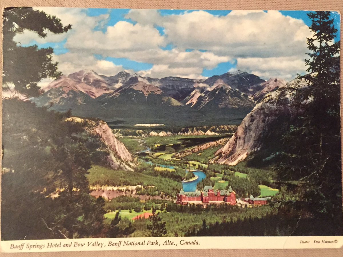 PostcardHistory's tweet photo. #postcard #1970s #canada #banff #cooper #frintononsea @banffcentre @BanffNP @BanffMtnFest @Real_Banff @Canada @xcanada https://t.co/usRNvoitv6